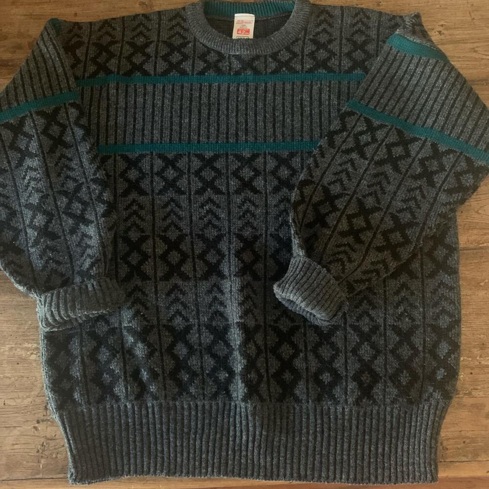 Vintage American brand sweater tagged